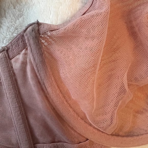 Victoria's Secret VERY SEXY Unlined Zebra Lace Demi Bra demure pink size 32DDD - Picture 10 of 15